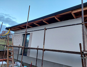 Zateplení stropu bungalovu pomocí foukané izolace